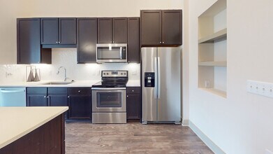 Interior Photo - Central Square at Frisco