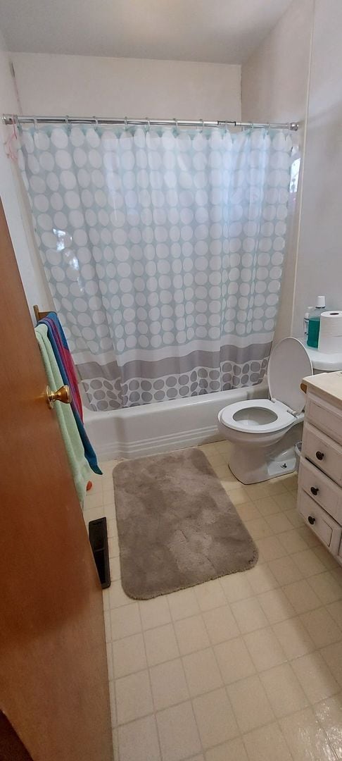 Building Photo - 360 W Virginia St