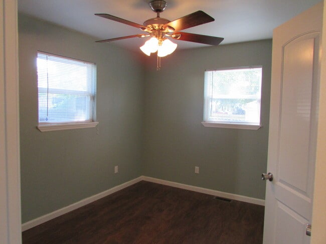 Foto del edificio - 2 Bed 1 Bath House