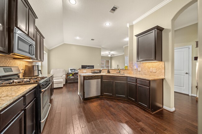 Foto del edificio - 13106 Riata River Ln