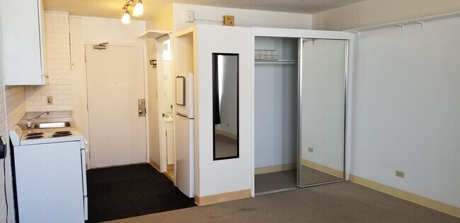 Foto del edificio - 1550 Rycroft St