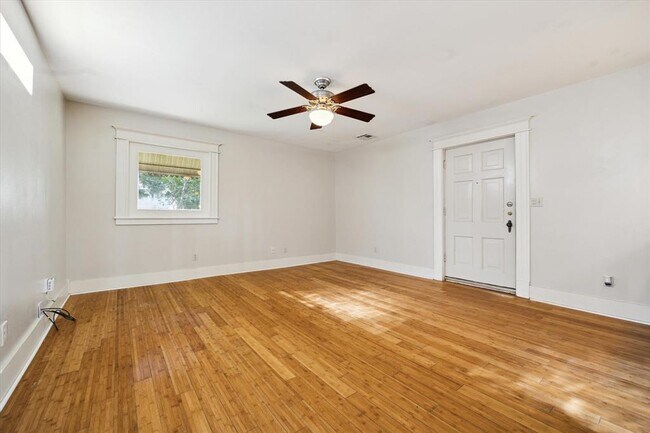 Foto del edificio - 426 W 27th St
