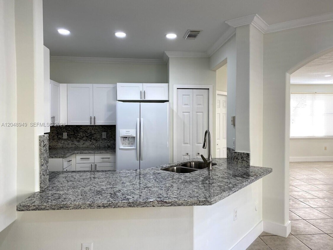 Photo - 4874 Northwest 107th Path, Doral, FL 33178 - 3 BR 2.5 BA townhouse