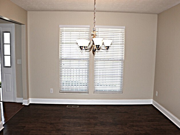 Foto del edificio - 516 Longview St