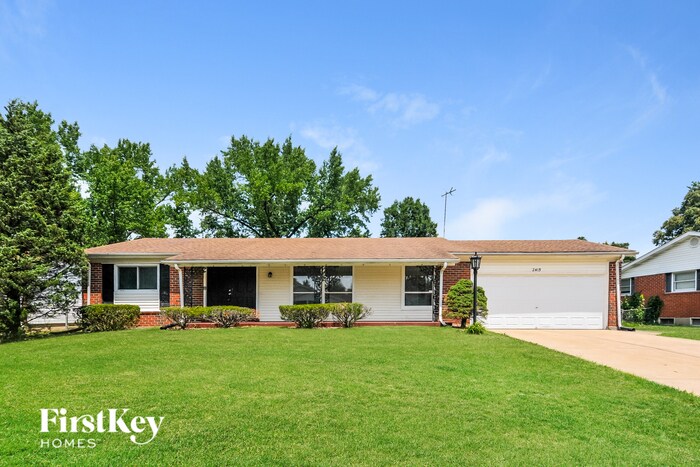 Primary Photo - 2415 Greenbriar Dr