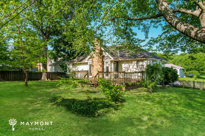 Building Photo - 4 Bedroom Home with Vaulted Ceilings