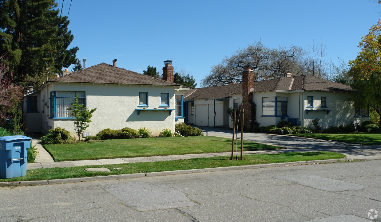 Primary Photo - 2101-2123 Williams St