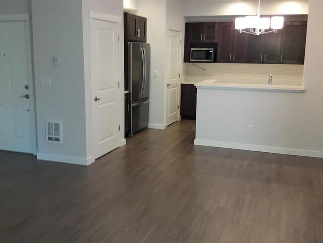 Foto del edificio - 2 bed/1 bath in Southeast Redmond