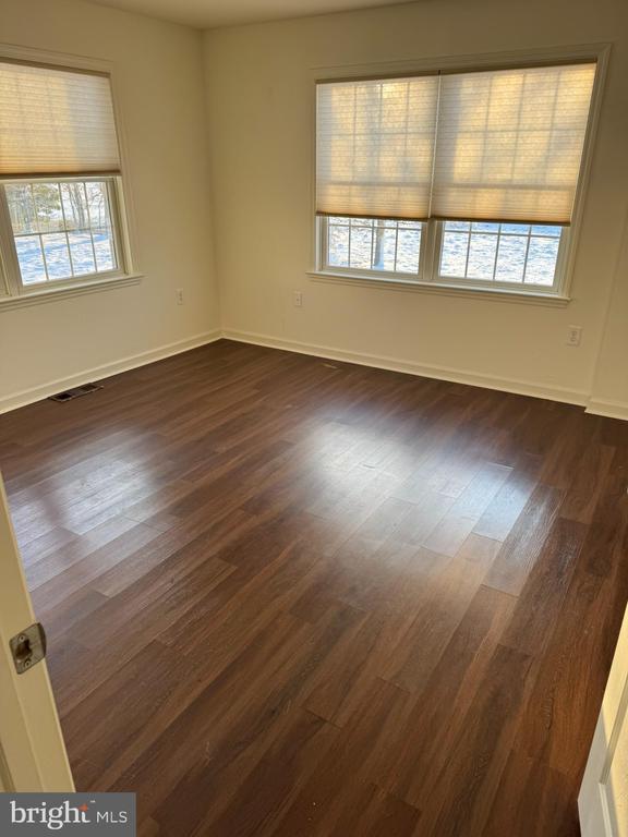 Foto del edificio - 615 Chatsworth Rd