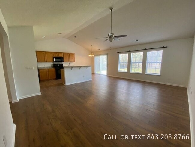 Building Photo - 1604 Ashley Ct