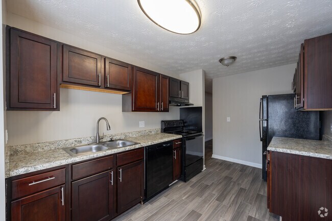 3BR, 2BA - 1461SF - Water Vista