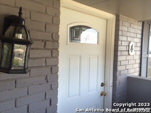 Building Photo - 11014 Belair Dr