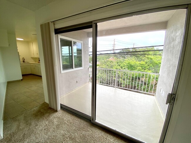 Balcony - 5808 S Pacific Coast Hwy