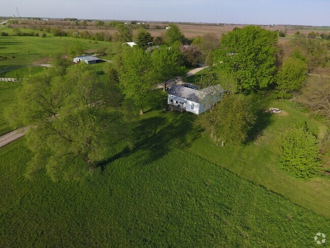 Building Photo - 1656 County Rd 3200 N