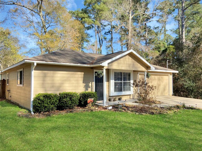 Foto del edificio - 10825 Royal Magnolia Dr