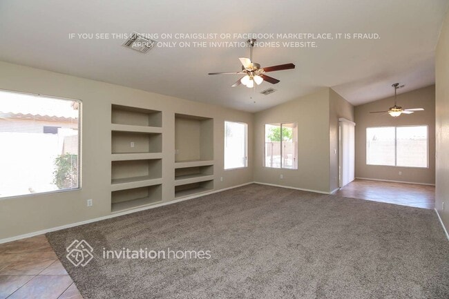 Building Photo - 11105 E Catalina Ave