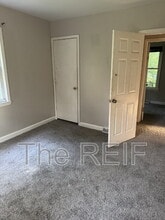 Building Photo - 3251 Spruce St