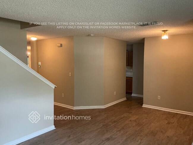 Foto del edificio - 13581 Ashford Wood Ct E