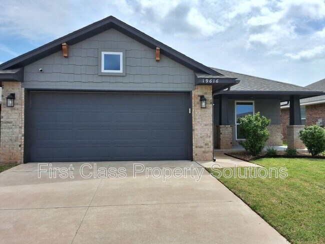 Foto del edificio - 19616 Bolton Rd