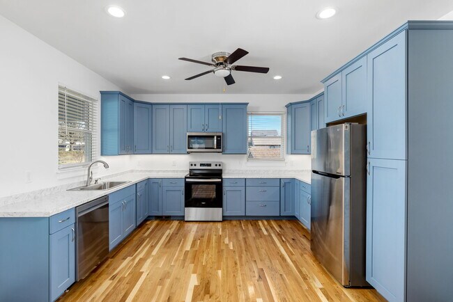 Foto del edificio - 2104 Jade Dr