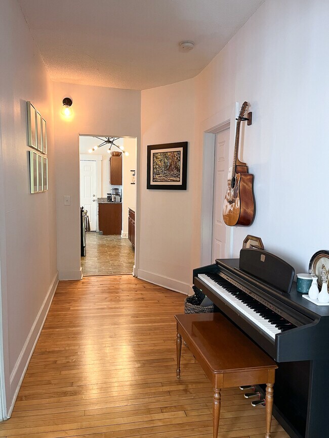 Foto del edificio - 3148 Columbus Ave