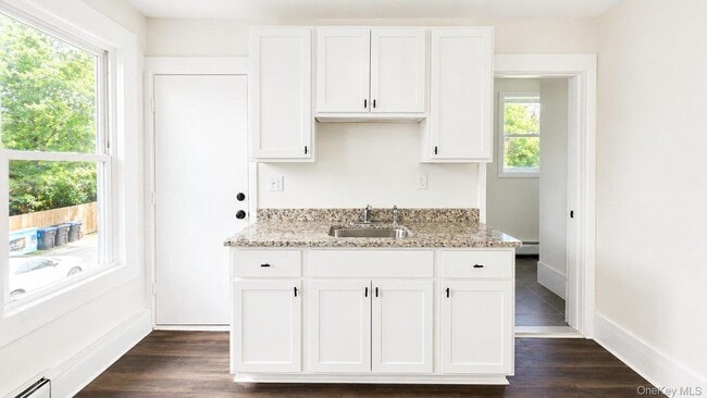 Building Photo - 50 Parker Ave