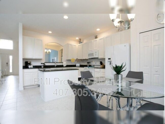 Building Photo - 2149 Crofton Ave