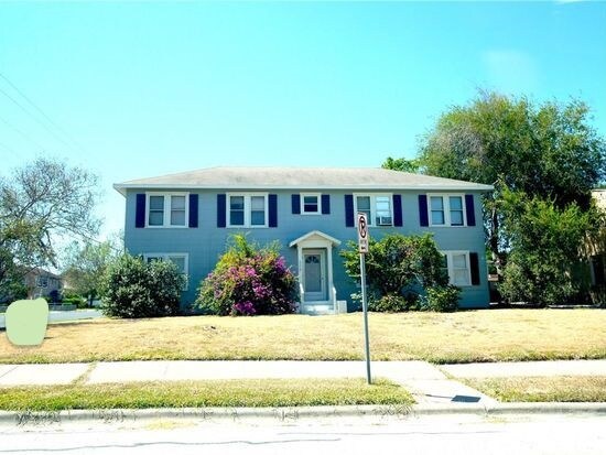 Foto del edificio - 258 Oleander Ave