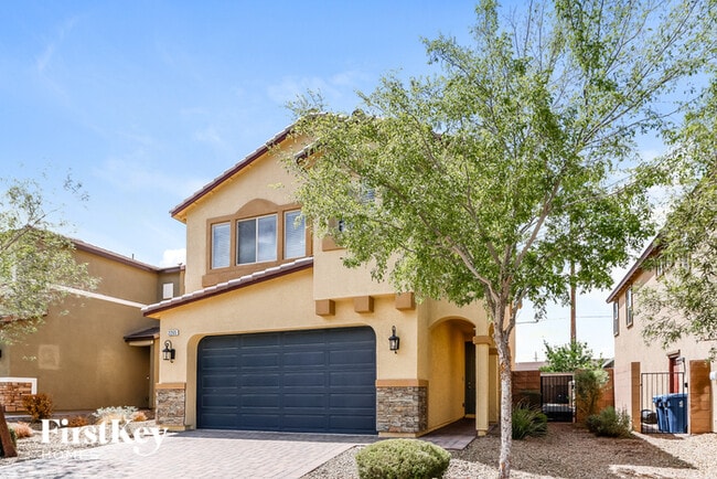 Building Photo - 2265 Sky Island Dr