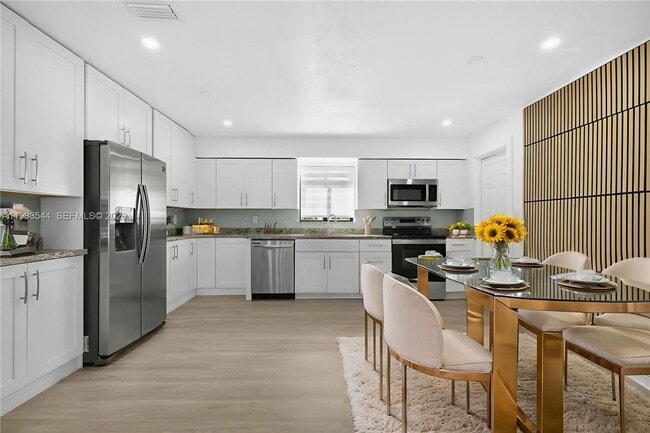 Photo - 7501 Raleigh St House