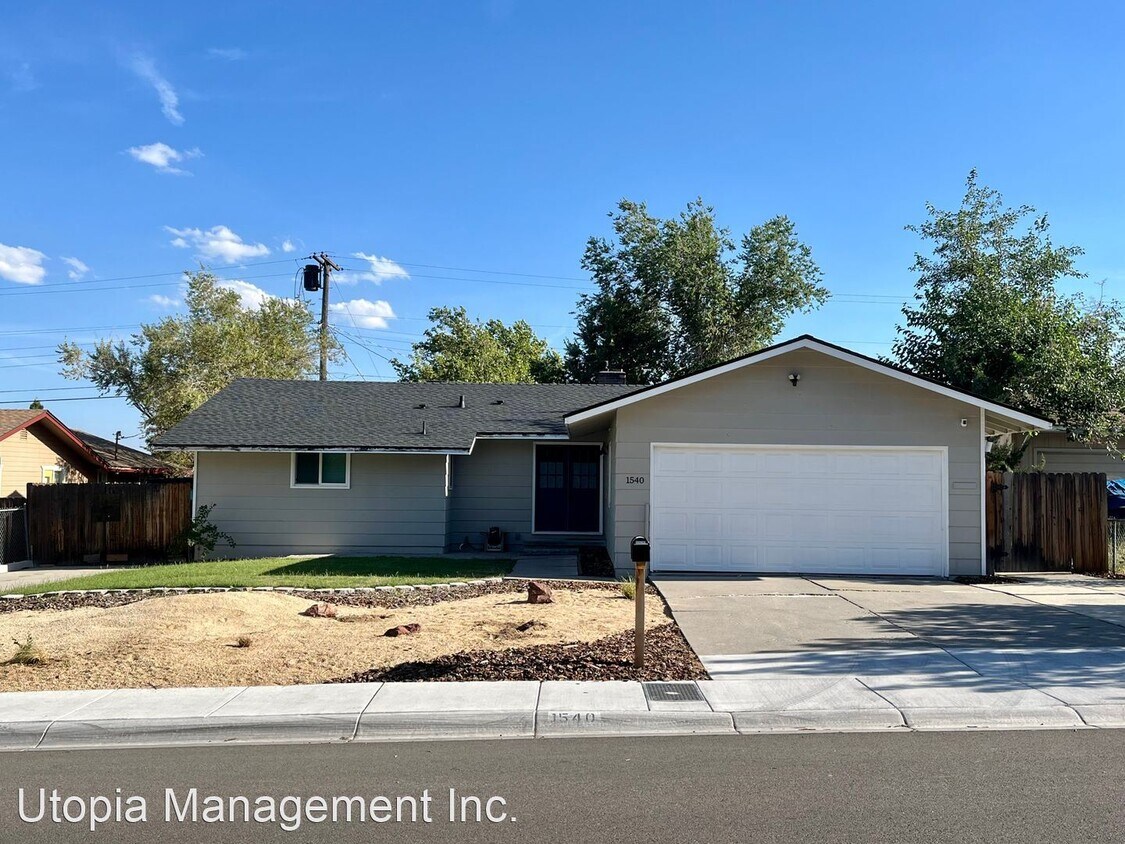 Foto principal - 3 br, 2 bath House - 1540 Royal Drive