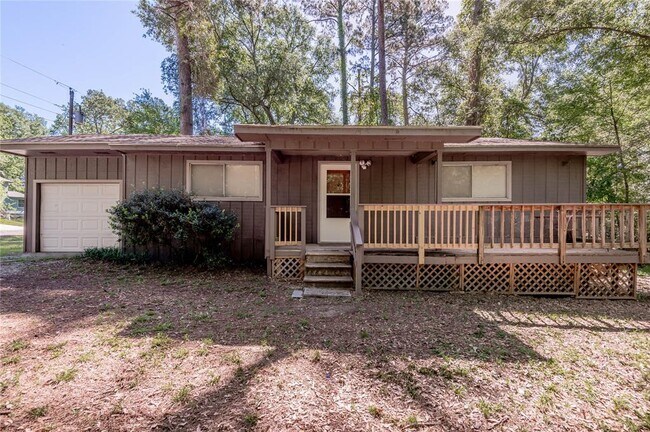 Building Photo - 240 Seagull Ln