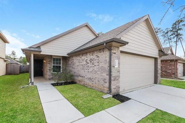 Building Photo - 3420 Cannon Dr