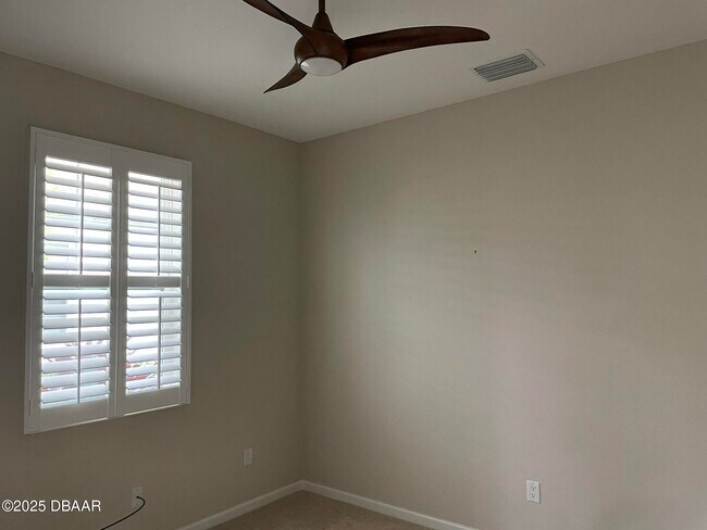 Foto del edificio - 269 Island Breeze Ave