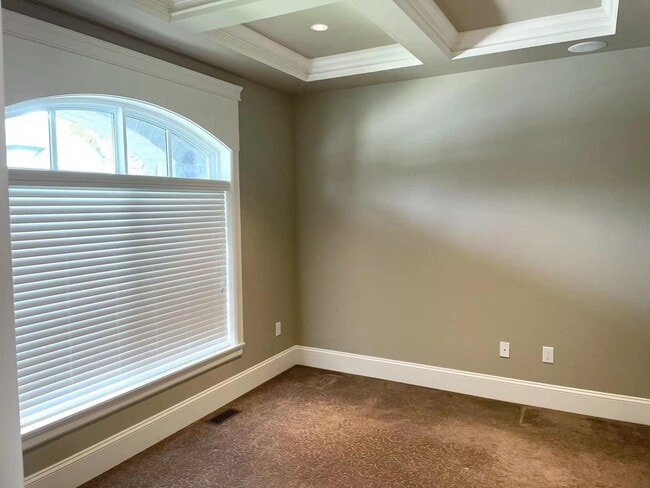 Photo du bâtiment - 2557-2164 164 St