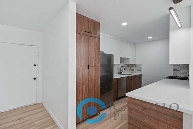 Foto del edificio - 4669 34th St