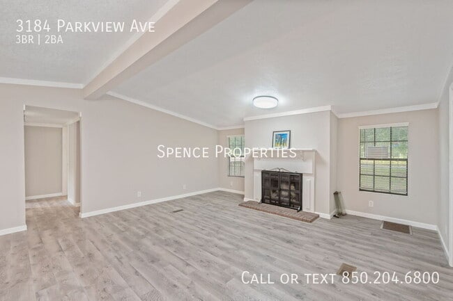 Building Photo - 3184 Parkview Ave