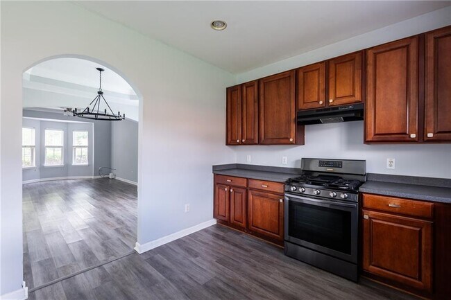 Foto del edificio - 7702 Parkside Dr