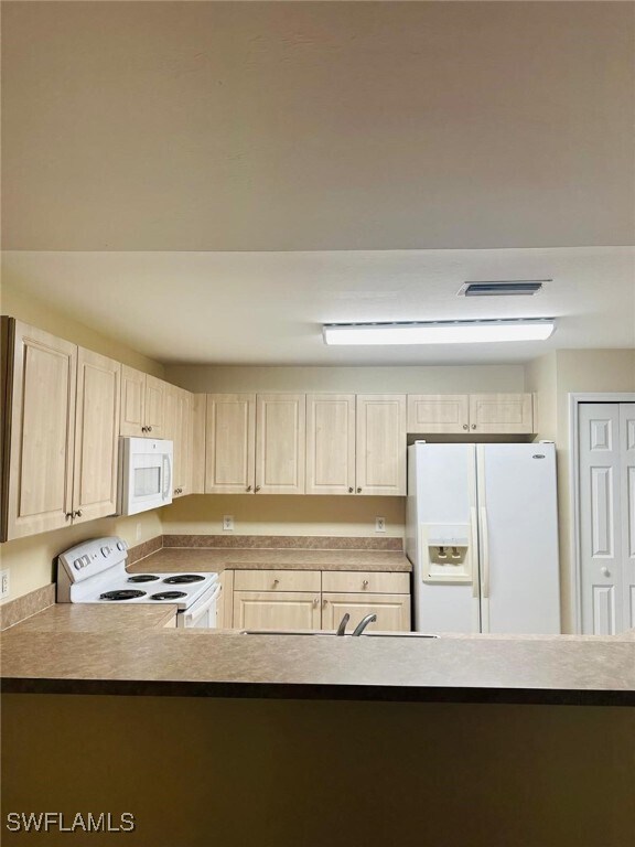 Foto del edificio - 2117 Fairway Dr