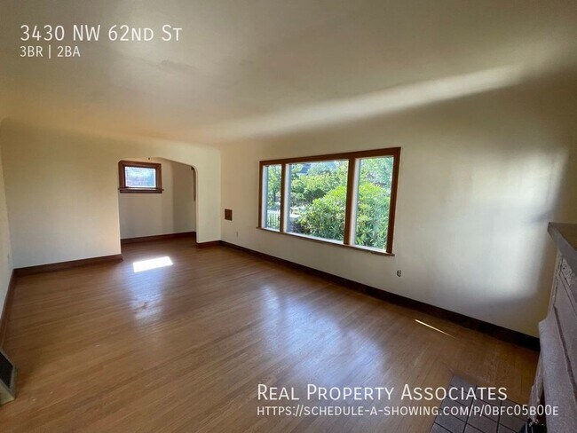 Building Photo - Sunset Hill Home