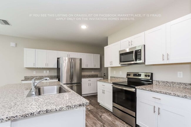 Building Photo - 13009 Pennybrook Dr