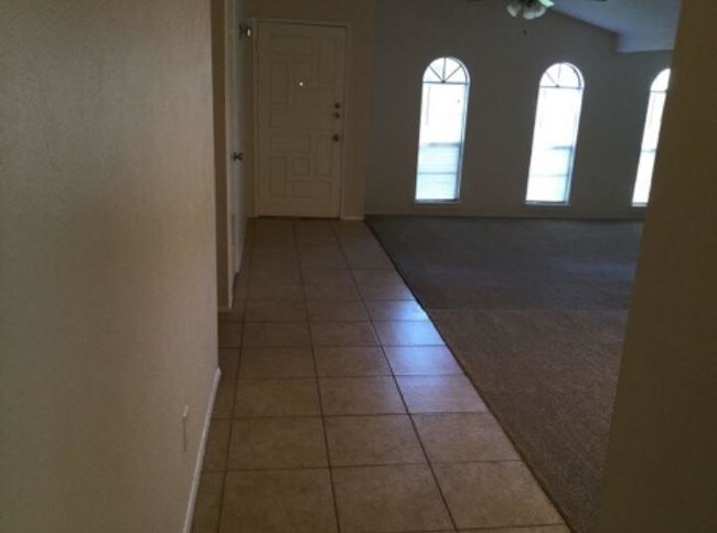 Building Photo - 5655 Hardwood Forest Dr