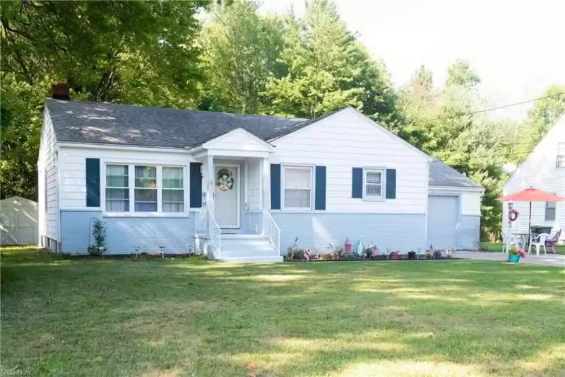 732 Orlo Ln, Youngstown, OH 44512 House for Rent in Youngstown, OH