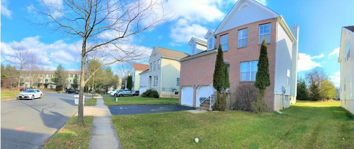 Primary Photo - 28 Richards Rd