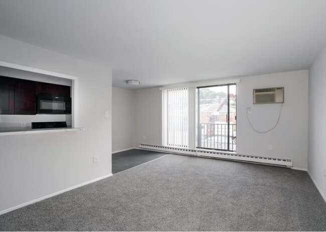 Photo - 500 E Upsal St Apartment