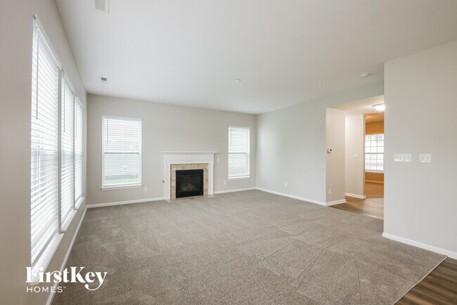 Building Photo - 1298 Hazy Falls Blvd