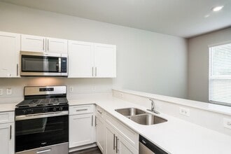 Building Photo - 14735 Kendalls Path Ct
