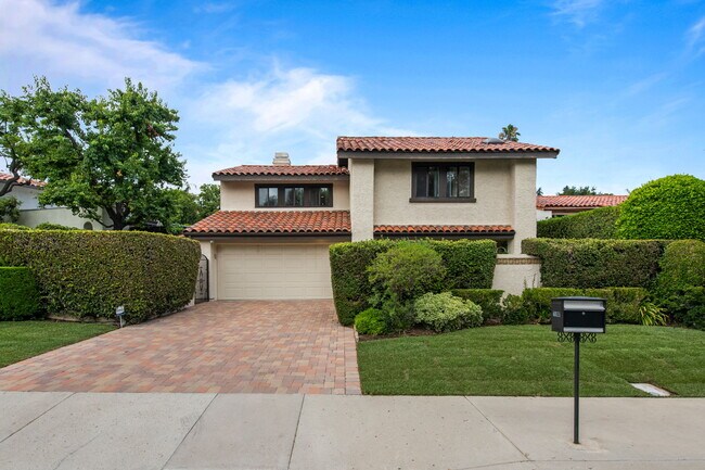 Building Photo - 4343 Park Fortuna