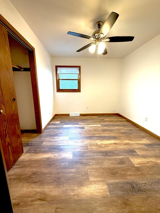 Foto del edificio - 2006 Floyd Pl