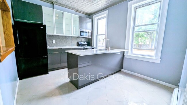 Building Photo - 12-15 31st Drive, 2